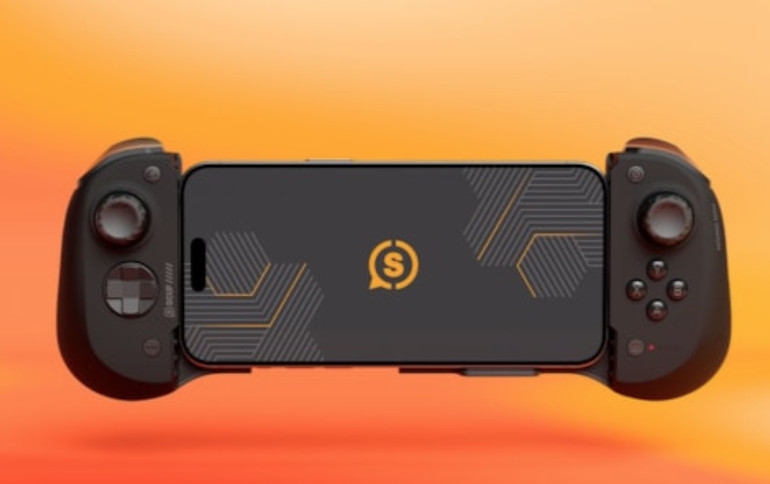 Corsair announces SCUF Nomad portable phone controller