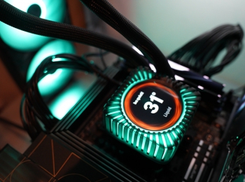 be quiet! Light Loop IO LCD