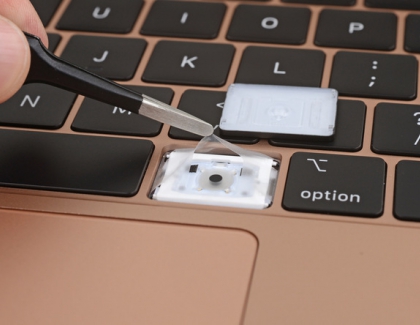  MacBook Air Teardown Shows Non-upgradeable Storage and RAM
