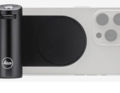 The Leica LUX Grip For The iPhone