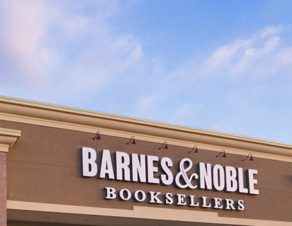 Barnes & Noble Introduces New NOOK GlowLight Plus eReader 