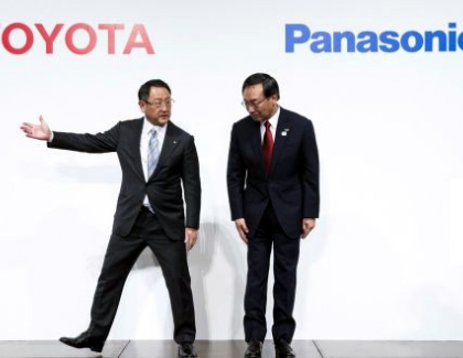 Toyota and Panasonic to Team up On Electric Car Batteries