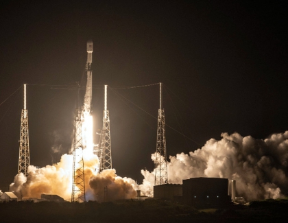 SpaceX Launches 60 Satellites for Starlink Space-Based Broadband Network