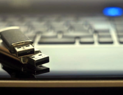 Second-hand Thumb drives Typically Contain Data from Past Owners