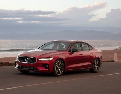 Volvo to Impose 180 kph Speed Limit on All Cars