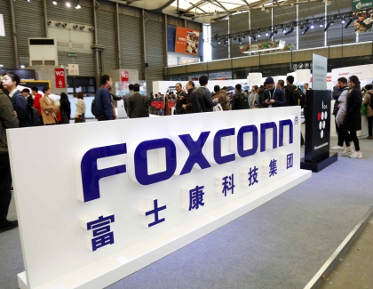 Hit by Apple Slowdown, Foxconn Cuts 50,000 Seasonal Jobs