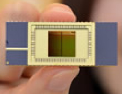 Samsung Starts Mass Producing First 3D Vertical NAND Flash