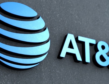 AT&T Cuts Price Of Family Data Plan