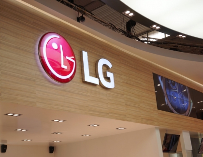 LG Display Unveils New Wallpaper OLED Panel