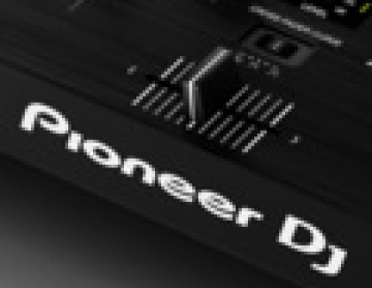 Pioneer XDJ-RX Rekordbox DJ System Comes With a Built-in Screen
