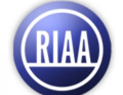 RIAA Says U.S. Music Business Remained Relatively Flat in 2014