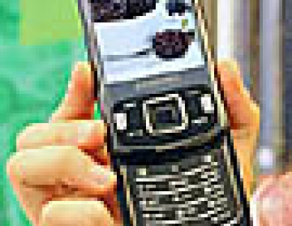 Samsung innov8: The ultimate mobile entertainer with 8 MP camera