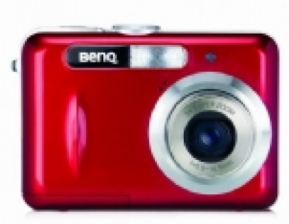 BenQ Unveils Two New Cameras