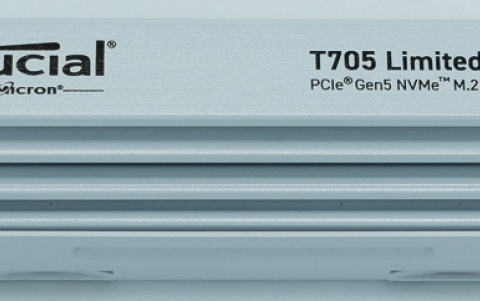 Crucial T705 2TB NVME White