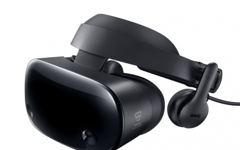 Samsung HMD Odyssey+ Mixed Reality Headset Comes WithTwo 3.5-inch AMOLED Displays