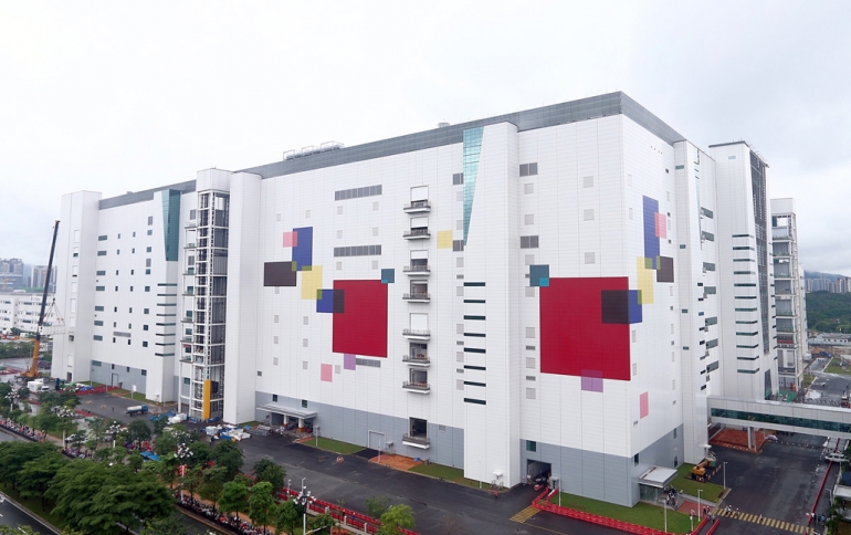 LG Display Opens 8.5th Generation OLED Panel Production Plant