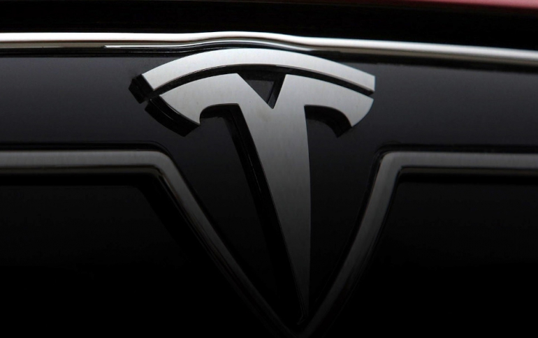 Tesla 'Cybertruck' to be Unveiled on November 21