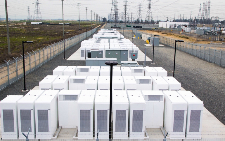 Tesla to Increase Capacity of the World’s Largest Lithium-Ion Battery Site