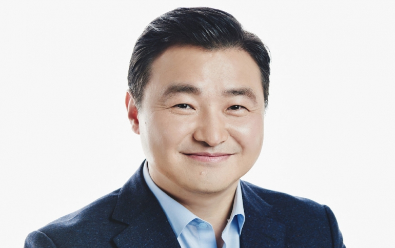 Samsung’s New Mobile Head Vows to Define a New Era in the Smartphone Industry