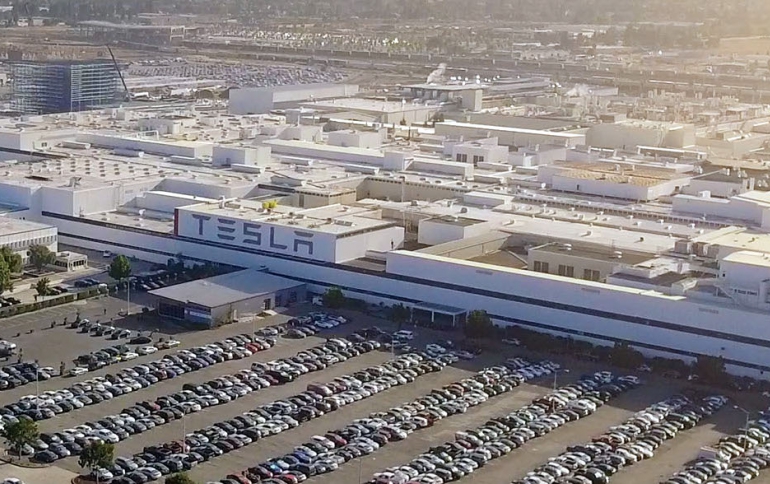 Tesla Suspends Production at U.S. Car Factory