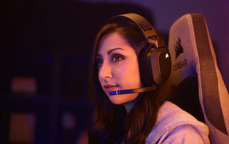 CORSAIR introduces HS80 RGB WIRELESS Gaming Headset
