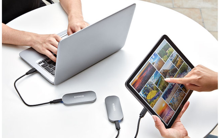 KIOXIA Unveils the EXCERIA PLUS Portable SSD Series