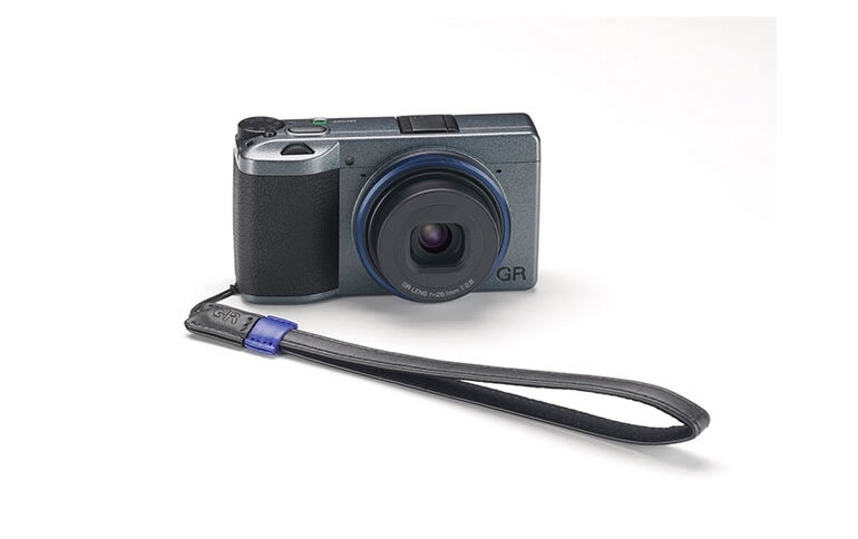 RICOH announces GR IIIx Urban Edition Special Limited Kit