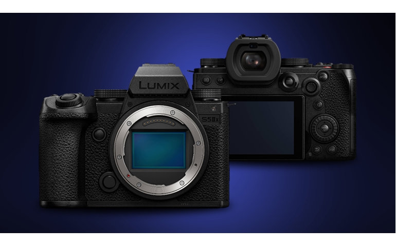 Panasonic Lumix S5 II vs Lumix S5