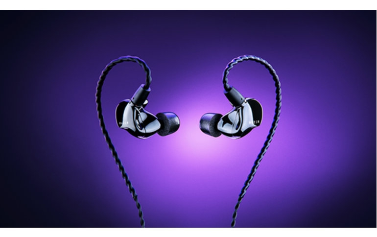 Razer Moray ergonomic in-ear monitor: THX certified sound for gamers and streamers