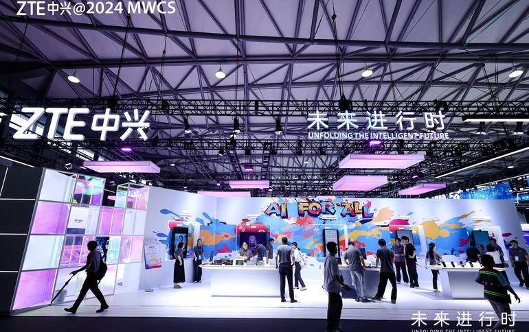 ZTE highlights building solid foundations with full-stack intelligent computing solution at MWC Shanghai 2024