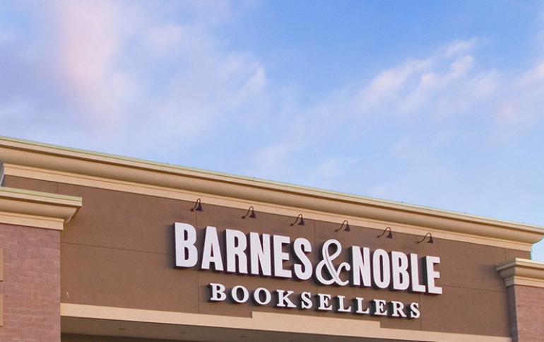 Barnes & Noble Introduces New NOOK GlowLight Plus eReader 