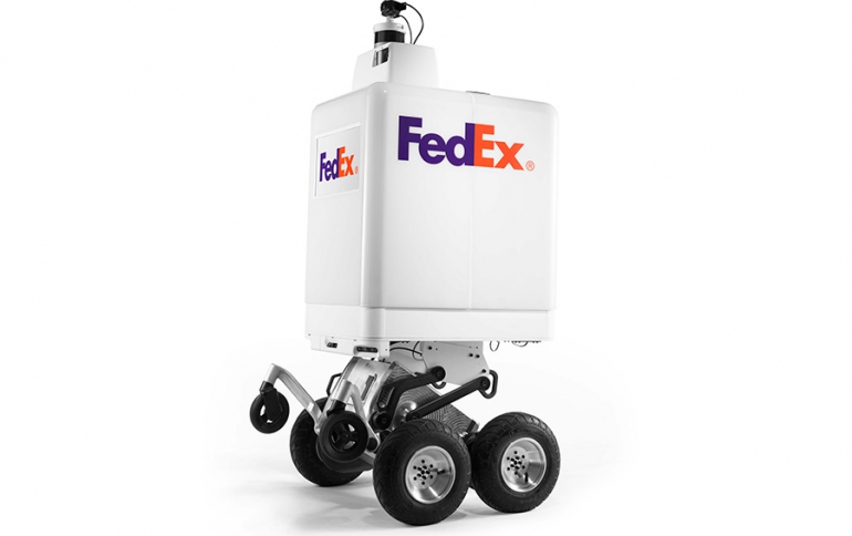  FedEx Unveils Autonomous Delivery Robot