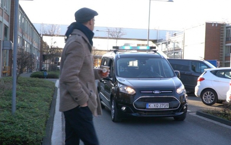 Ford Tests Light-Based Visual Language that Could Help Autonomous Vehicles Communicate with Pedestrians