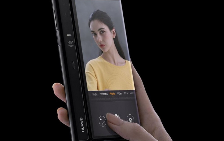 Huawei Delays Launch of 5G Mate X Foldable Phone