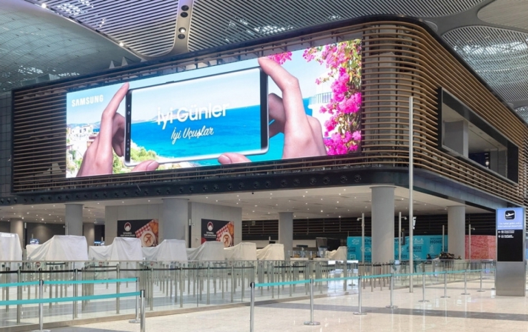 Samsung Installs the World’s Largest Indoor Airport LED Signage at the New Istanbul Airport
