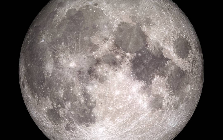 NASA Announces Nine Companies Eligible to Fund Moon Program