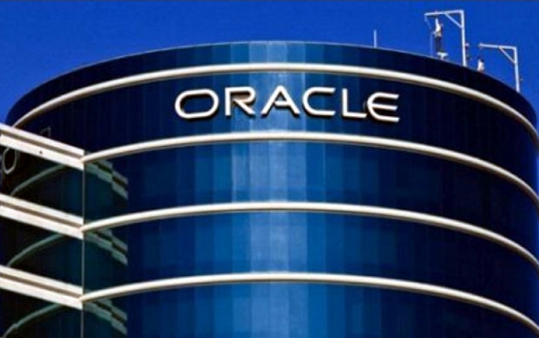 Oracle Accuses Google of Snooping Users