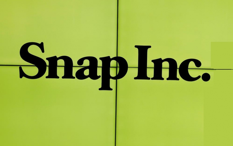 Snap Reports With Flat User Growth, Strong Revenue