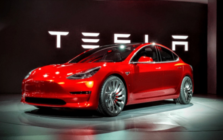 Tesla Rolls Out 'Sentry Mode' 'Dog Mode' Features