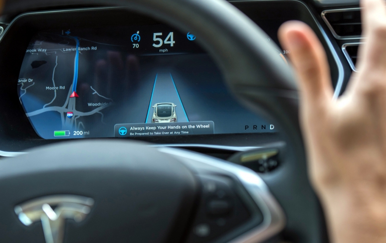  Tesla Lowers Price of Autopilot Upgrade