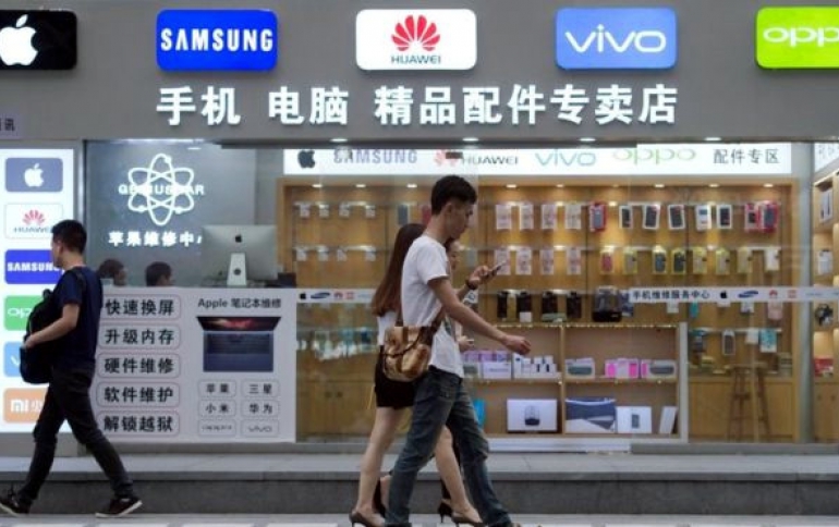 China’s Smartphone Market Falls 14 Percent in 2018