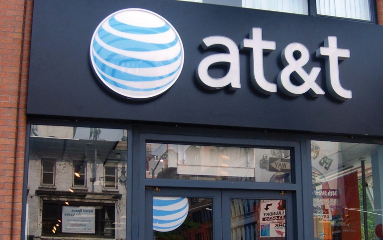 AT&T In Advanced Talks With Time Warner On Merger 