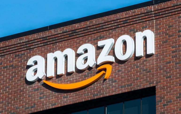 Amazon Reports High Earnings on Cloud Computing and Advertising