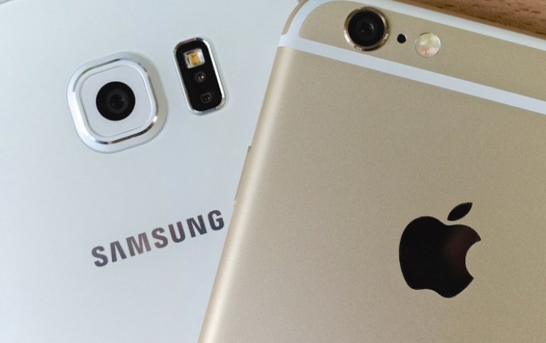 Apple and Samsung Dominate Smartphones Sales