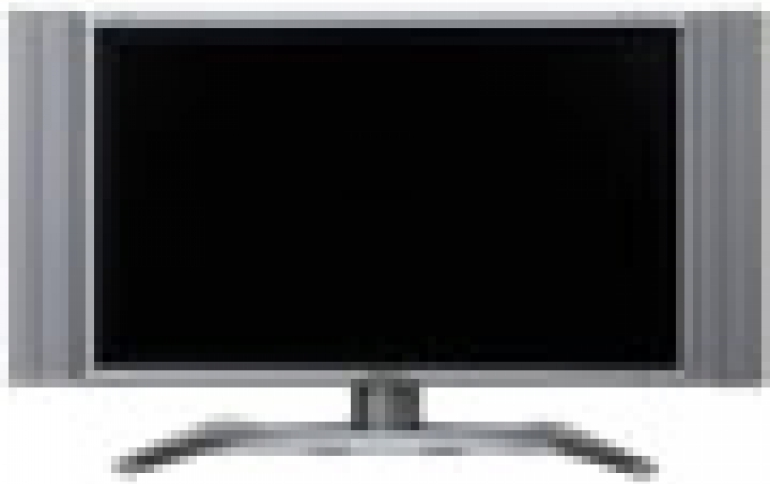 Toshiba, Matsushita  Aims to Sell TV-use OLED Panels