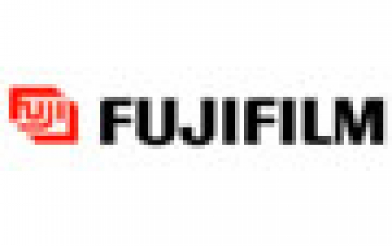 Fujifilm Helps Fight Crime with New FinePix S3 Pro UVIR Digital SLR