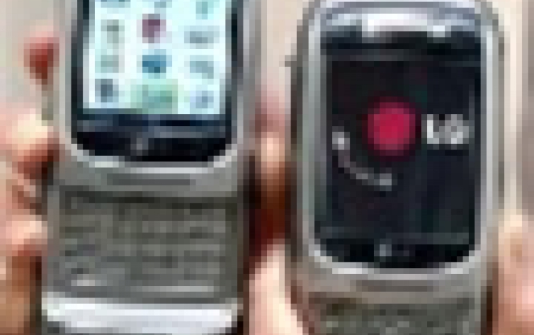 LG Demonstrates its First Java-based Mobile Phone