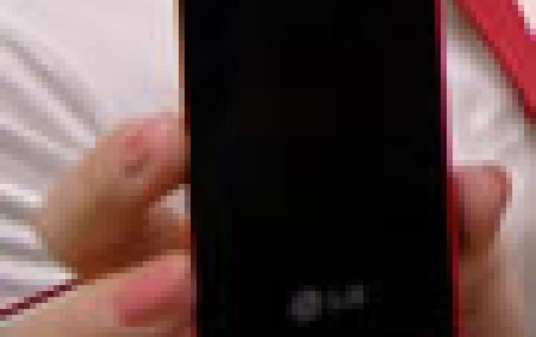 LG Develops First LTE Handset Modem Chip
