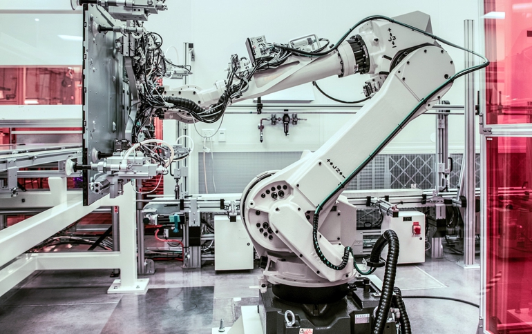 Microsoft Releases Windows 10 Operating System For Industrial Robots