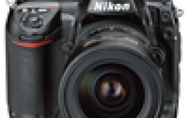 Nikon announces D2Hs digital SLR camera